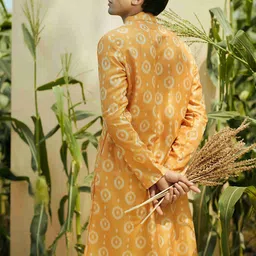 Eleven Brothers Ethnic Motifs Printed Kurta image 2