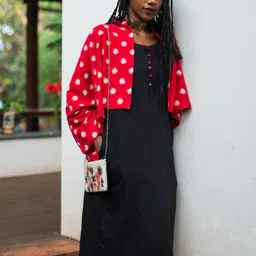 Prathaa Women Crop Woven Jacket image 3