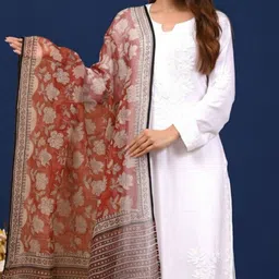 Taavi Kotadoriya Cotton Dupatta With Traditional Bagru Printed Technique image 3