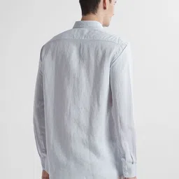 Peter England Casuals Men Slim Fit Opaque Printed Casual Shirt image 4
