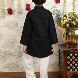 Polka Tots Boys Ethnic Motifs Regular Pure Cotton Kurta with Pyjamas image 3