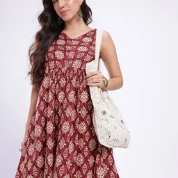 fusion by glitchez Ethnic Motifs Printed V-Neck A-Line Dress-picture-12