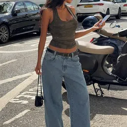 LULU & SKY Print Crop Top image 4