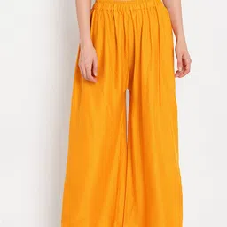 TAG 7 Women Set of 2 Black & Yellow Solid Flared Palazzos image 5