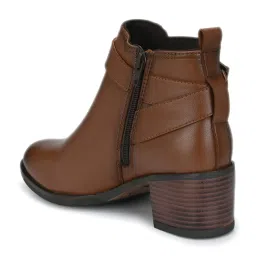 Delize Women's Tan Casual Booties image 4