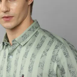 Louis Philippe Jeans Green Slim Fit Printed Shirt image 4