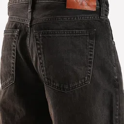 Calvin Klein Jeans Men Regular Fit Mid-Rise Light Fade Jeans image 5