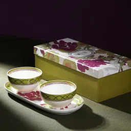 Pure Home and Living Red & Green Bone China Rosabay Printed Serving Bowls - Set of 3 image 2