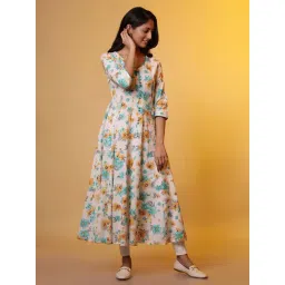 Aurelia White Regular Fit Floral Kurta image 4
