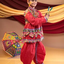 Banjara India Cotton Blend Woven Full Sleeves Navratri Theme Banjara Embroidered Kediya And Coordinating Dhoti Set With Cap - Red image 3