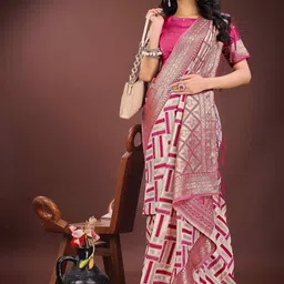 HERE&NOW Zari Linen Blend Handloom Saree image 3