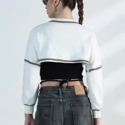 SHOWOFFFF White Cotton Relaxed Fit Crop Top With Inner Tank Top image 4