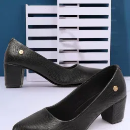 Carlton London Women's Black Casual Pumps image 1