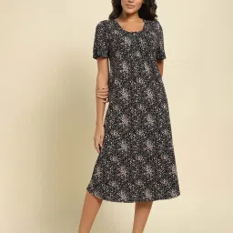 Van Heusen Black Cotton Printed Nighty image 1