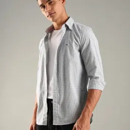 Tommy Hilfiger White Cotton Regular Fit Checks Shirt image 3