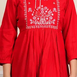 HEBA Women Ethnic Motifs Printed Tie-Up Neck Top image 3