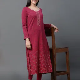 Aurelia Pink Printed Straight Kurta image 4