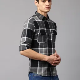 Dennis Lingo Black Cotton Slim Fit Checks Shirt image 4