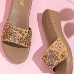 Inc.5 Women's Antique Ethnic Wedges image 1