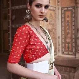 Elora Green Woven Saree With Unstitched Blouse image 4