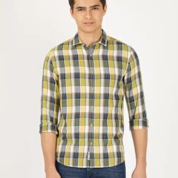 Wrangler Olive Cotton Regular Fit Checks Shirt-picture-37