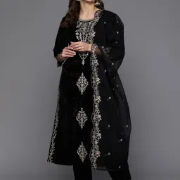 Indo Era Black Embroidered Kurta Pant Set With Dupatta image 1