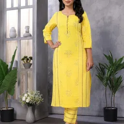 Rangita Yellow Cotton Printed 3/4th sleeve Kurta Sets image 1