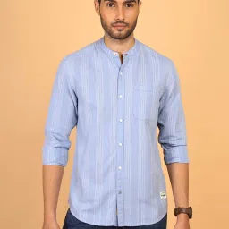 Wrangler Blue Regular Fit Striped Shirt image 1