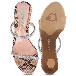 Catwalk Women's Sliver Casual Sandals image 3