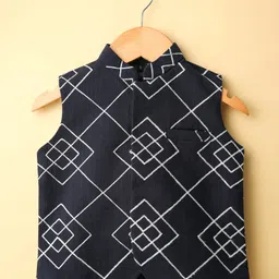 Little Bull Full Sleeves Solid Kurta & Pyjama With Abstract Embroidered Waistcoat Set - Black image 2