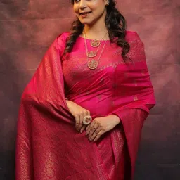 Eecoo Ethnic Motifs Zari Silk Blend Saree image 3