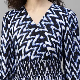 Vastani Enterprise Women Crepe Anarkali Kurta image 4