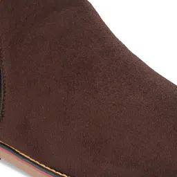 Fentacia Men Brown Solid Synthetic Suede Lightweight Mid-Top Flat Boots image 5