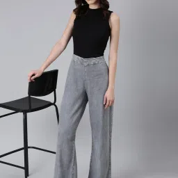 showoffff SHOWOFF Grey Denim Relaxed Fit Mid Rise Jeans image 4