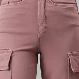 showoffff SHOWOFF Mauve Denim Relaxed Fit Mid Rise Cargo Jeans image 4