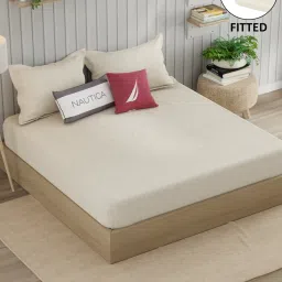 Nautica Marina Bay Ivory Cotton Geometric 250 TC King Fitted Bedsheet with 2 Pillow Covers image 1