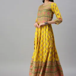 showoffff SHOWOFF Yellow Cotton Printed Calf Length Anarkali Kurta image 3