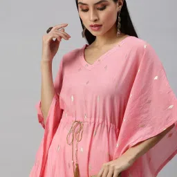showoffff SHOWOFF Pink Cotton Woven Design Printed Calf Length Flared Kurta image 5