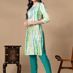TOP 2 BOTTOM Bandhani Dyed Round Neck Regular Straight Kurta With Trouser With Dupatta image 3