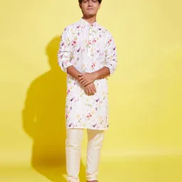 Vastramay Full Sleeves Floral Printed Kurta Pyjama Set - Cream-picture-36