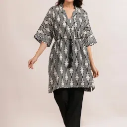 SAY Black Printed Pyjamas Set image 1