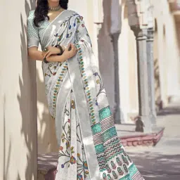 Satrani White Floral Print Saree With Unstitched Blouse-image-35