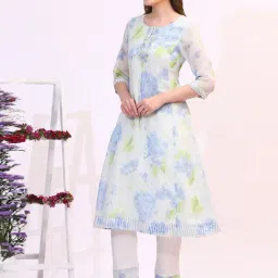 W White Regular Fit Floral Print Kurta image 3