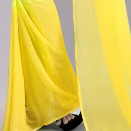 APNISHA Yellow & White Printed Saree With Unstitched Blouse image 4