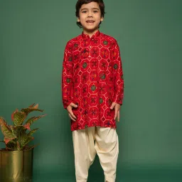VASTRAMAY Boys Red Cotton Blend Embellished Kurta Set image 1