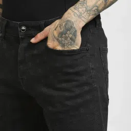 Jack & Jones Black Cotton Regular Fit Printed Denim Shorts image 4