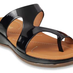 Mochi Women's Black Toe Ring Wedges image 4