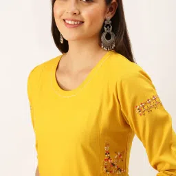 showoffff SHOWOFF Yellow Cotton Calf Length Straight Kurta image 5