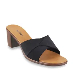 Metro Women's Black Casual Sandals image 1