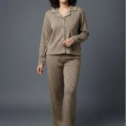 Wineberry Printed Shirt With Trousers Co-Ords-picture-17